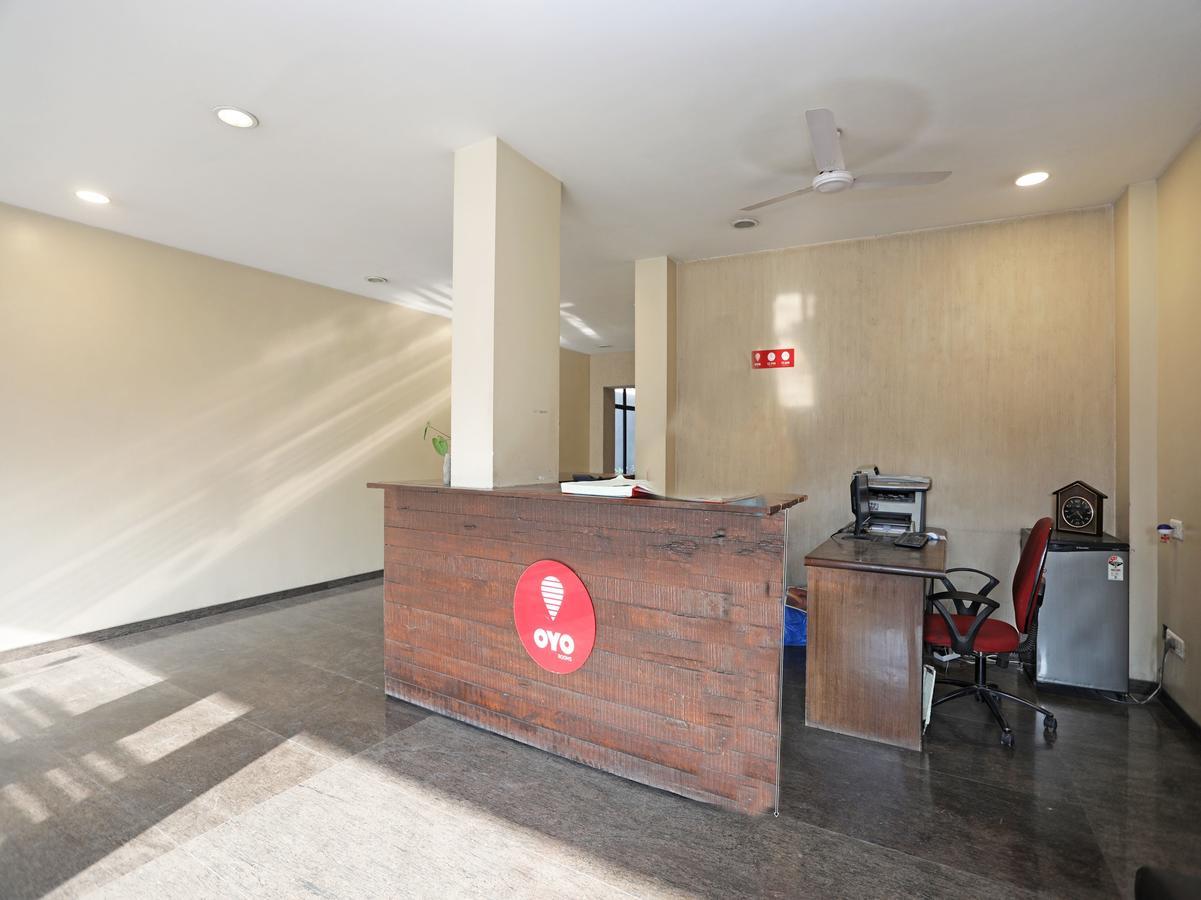 Oyo 1194 Hotel Gulmohr Pune Exterior photo