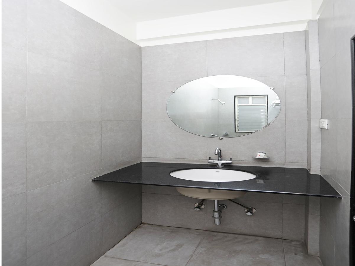 Oyo 1194 Hotel Gulmohr Pune Exterior photo