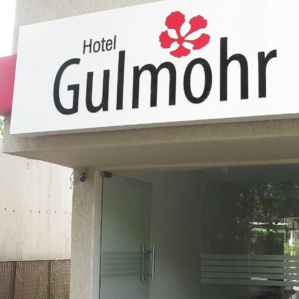 Oyo 1194 Hotel Gulmohr Pune Exterior photo