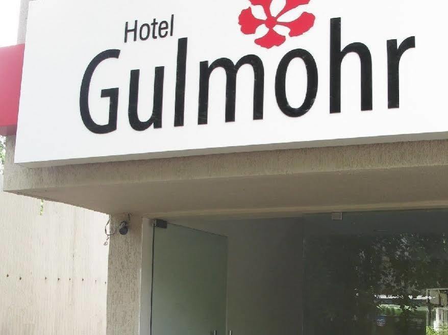 Oyo 1194 Hotel Gulmohr Pune Exterior photo